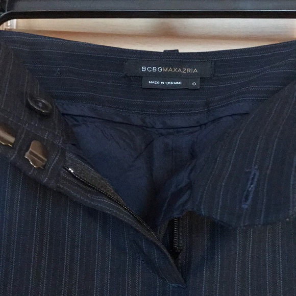 💚💚BCBGMAXAZRIA Pin Striped Skirt💚 - Picture 6 of 6